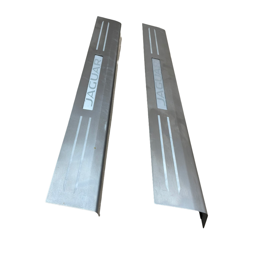 JAGUAR F-TYPE (X152) SET OF ILLUMINATED TREADPLATES