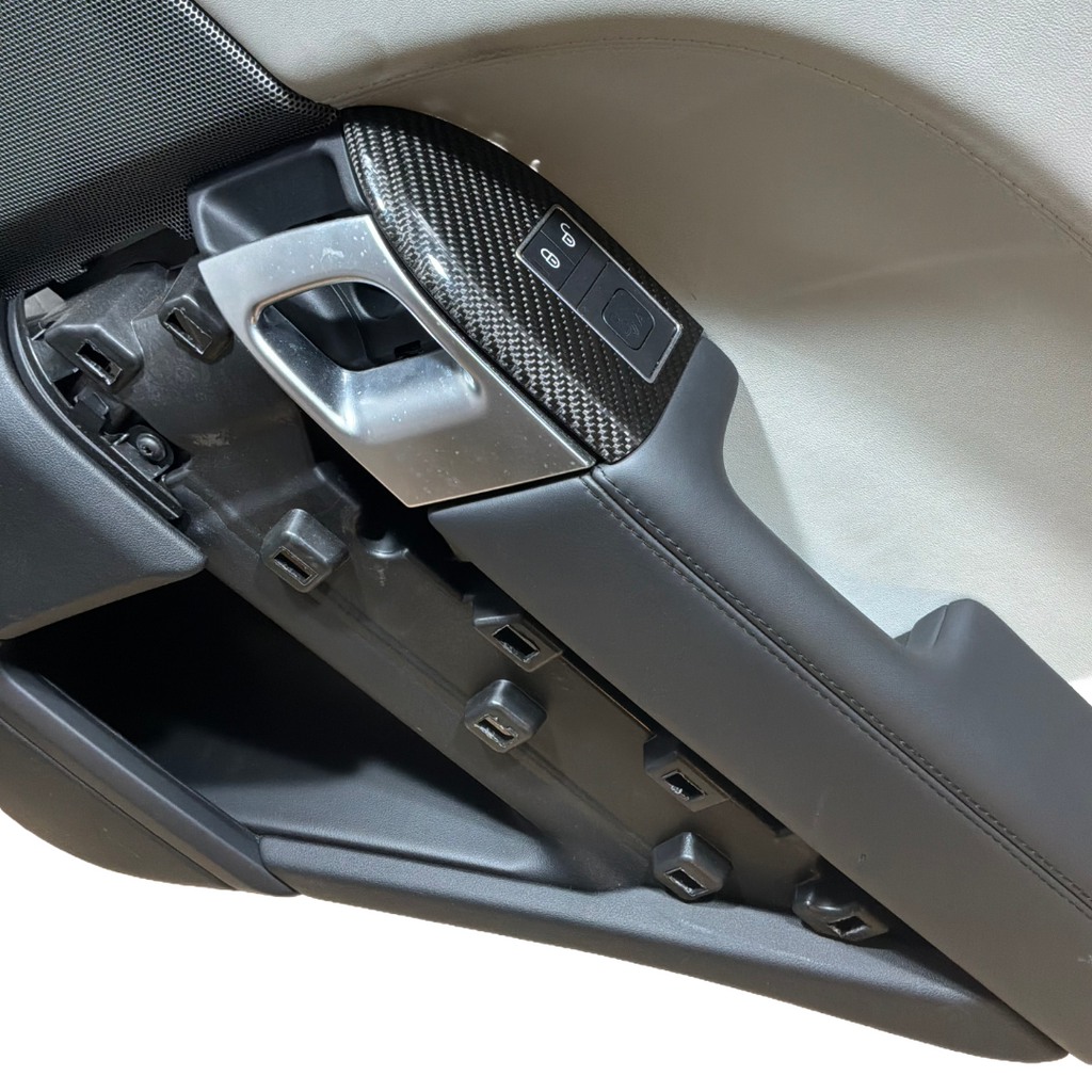 RANGE ROVER SPORT L494 4X DOOR CARDS CIRRUS GREY / CARBON FIBRE