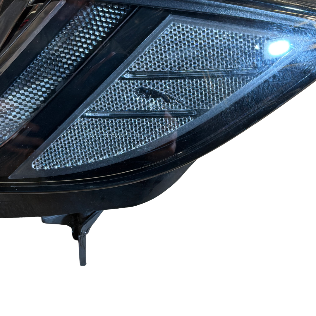 JAGUAR XF / F-PACE N/S/F ADAPTIVE LED HEADLAMP ASSY (GX6313W030KE)