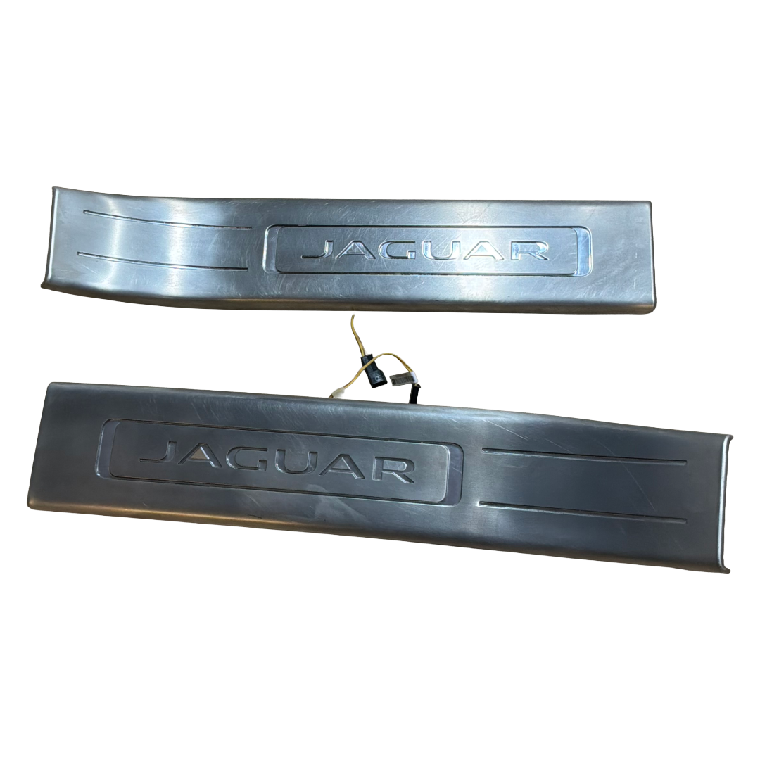 JAGUAR XJ (X351) LWB ILLUMINATED REAR TREAD PLATES GENUINE OEM