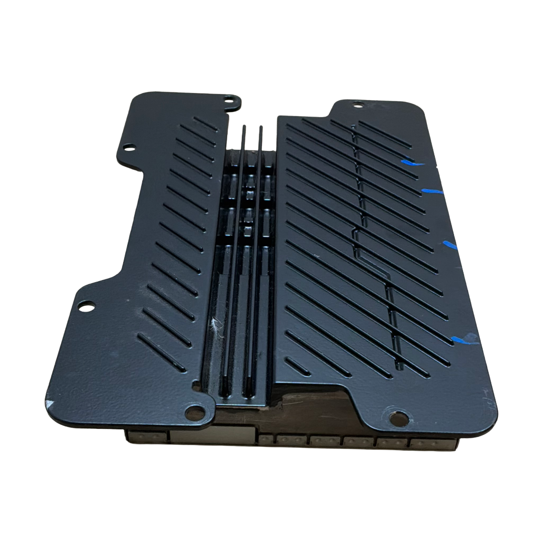 JAGUAR / LAND ROVER HI-LINE AUDIO AMPLIFER (FW9319C164CH)