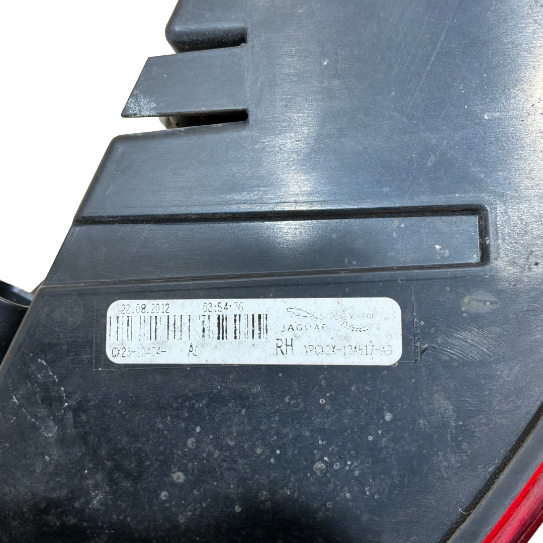 JAGUAR XF (X250) FACELIFT N/S/R BODYSIDE LAMP ASSY (CX2X13A517AG)