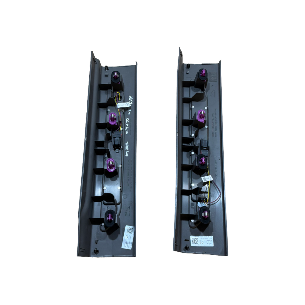 JAGUAR XF (X260) ILLUMINATED TREAD PLATES GENUINE OEM ( GX6M13200AB0 / GX6M13201AB0 )