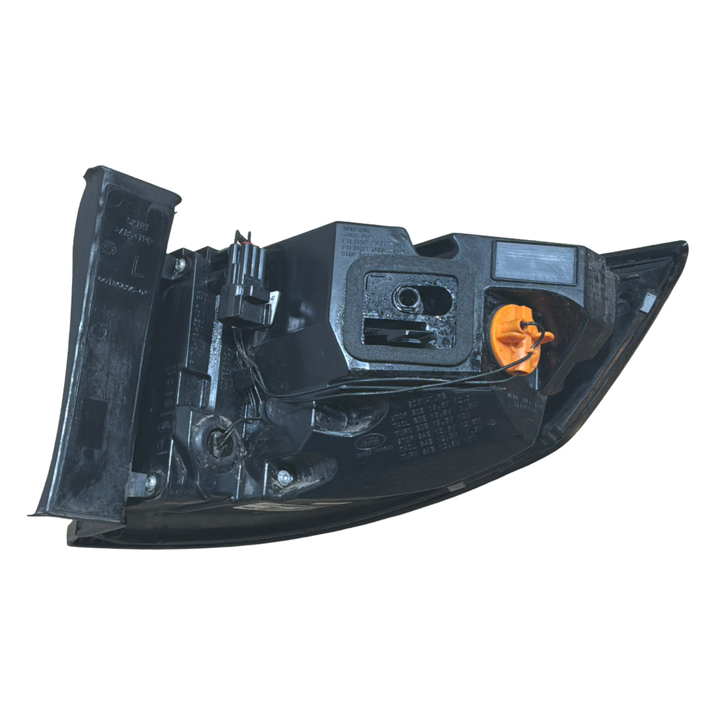 LAND ROVER DISCOVERY SPORT 2015> N/S/R OUTER TAIL LAMP ASSY (FK7213405AG)