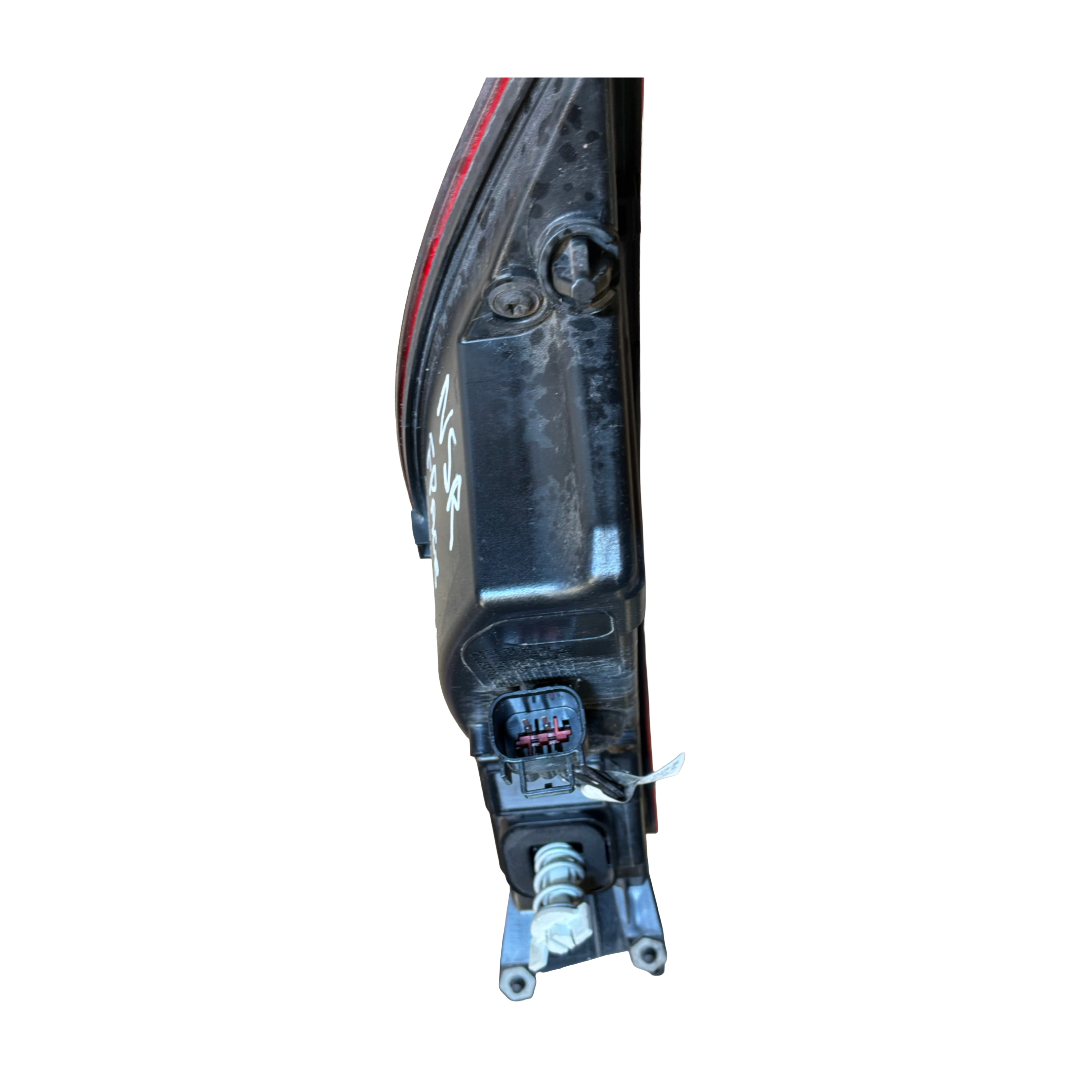 JAGUAR F-PACE X761 N/S/R OUTER TAIL LIGHT 2019 (HK8313405AF)