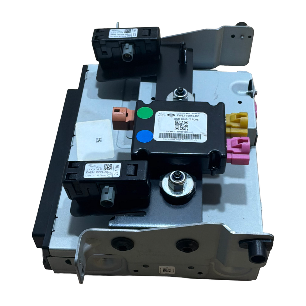 JAGUAR / LAND ROVER CD / DVD PLAYER (FW9311B608AD)