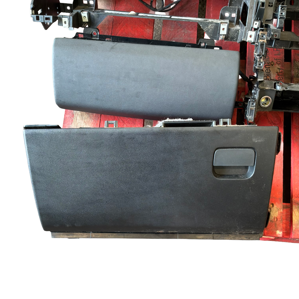 LAND ROVER DISCOVERY 5 DASHBOARD WITH UPPER & LOWER GLOVE BOX