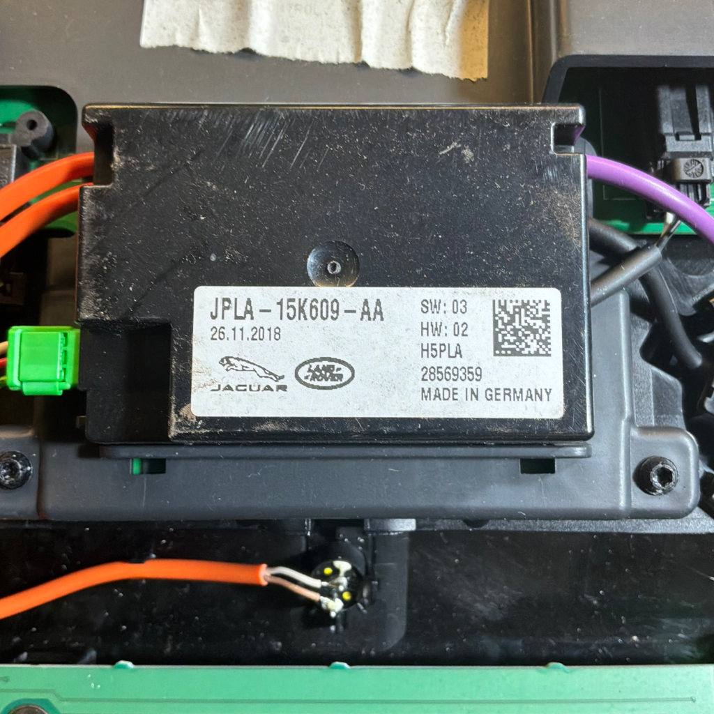 LAND ROVER SPORT 2014> OVERHEAD PANORAMIC ROOF CONTROL CONSOLE (JPLA519A58DC)