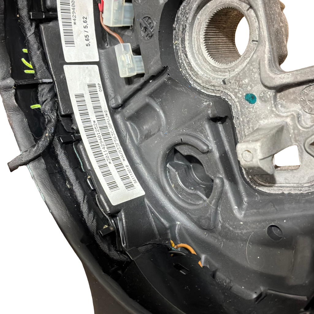 JAGAUR XJ (X351) BLACK HEATED STEERING WHEEL (AW933F563CJ8PVJ)