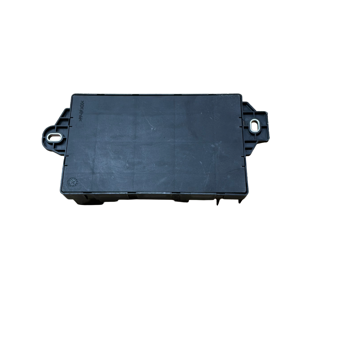 JAGUAR F-TYPE X152 PASSENGER FUSEBOX (JX5314N030AC)