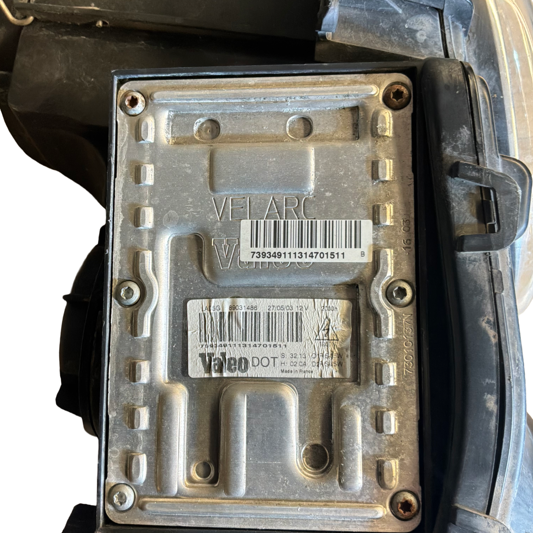 JAGUAR XJ 2003-2009 N/S/F HID HEADLAMP ASSY (2W9313W029KK)