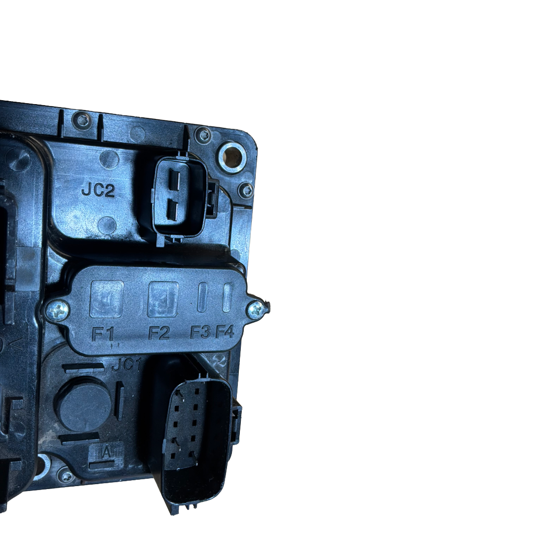 RANGE ROVER SPORT 2014> POWER DISTRIBUTION BOX (DPLA14F70AB)