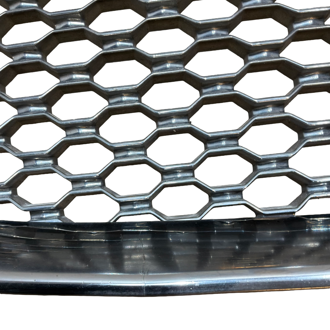 JAGUAR XF (X260) CHROME RADIATOR GRILLE (GX6M018K28A)