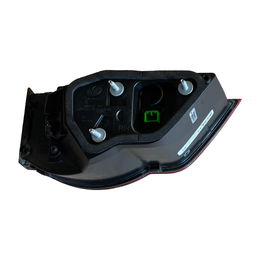 JAGUAR F-PACE X761 O/S/R INNER TAIL LIGHT 2019 (HK8315K272AA)