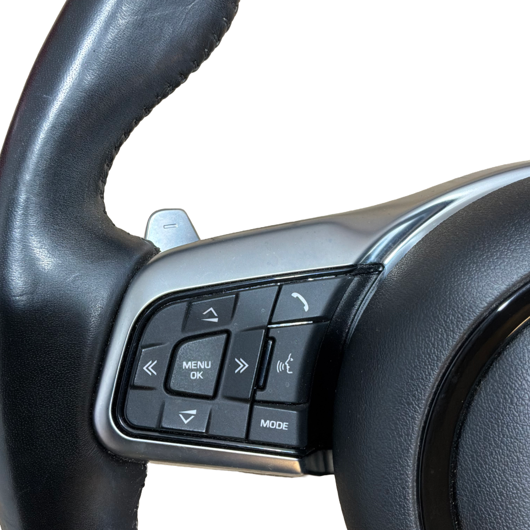 JAGUAR F-TYPE X152 CHEQUERED FLAG LIMED EDITION STEERING WHEEL (LX533L598AA8YPL)