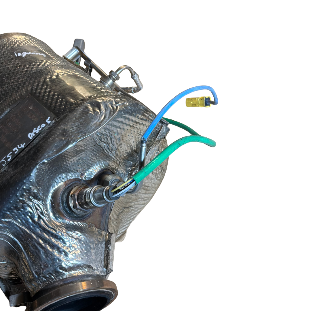 JAGUAR / LAND ROVER DIESEL CATALYTIC COVERTER GENUINE OEM (LPLA5H240BG)