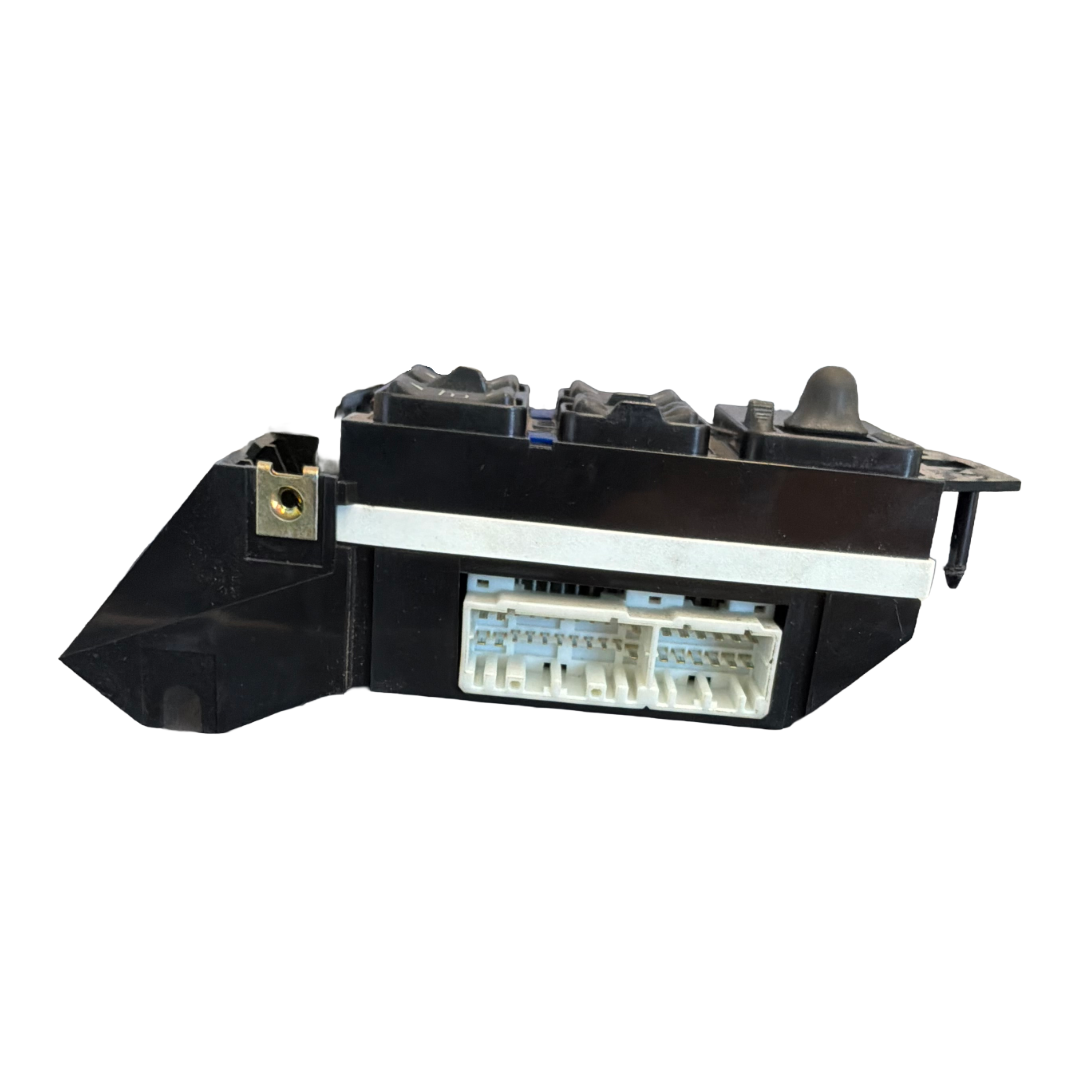 JAGUAR XJ6 / XJ12 / XJR (X300) DRIVERS WINDOW SWITCH PACK (DBC11418)