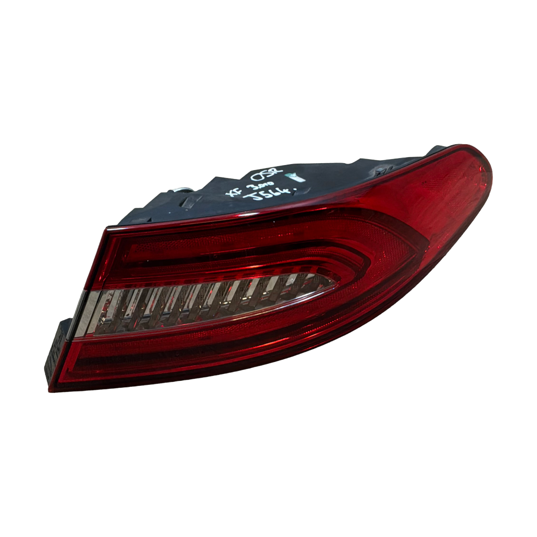 JAGUAR XF (X250) FACELIFT N/S/R BODYSIDE LAMP ASSY (CX2X13A517AG)
