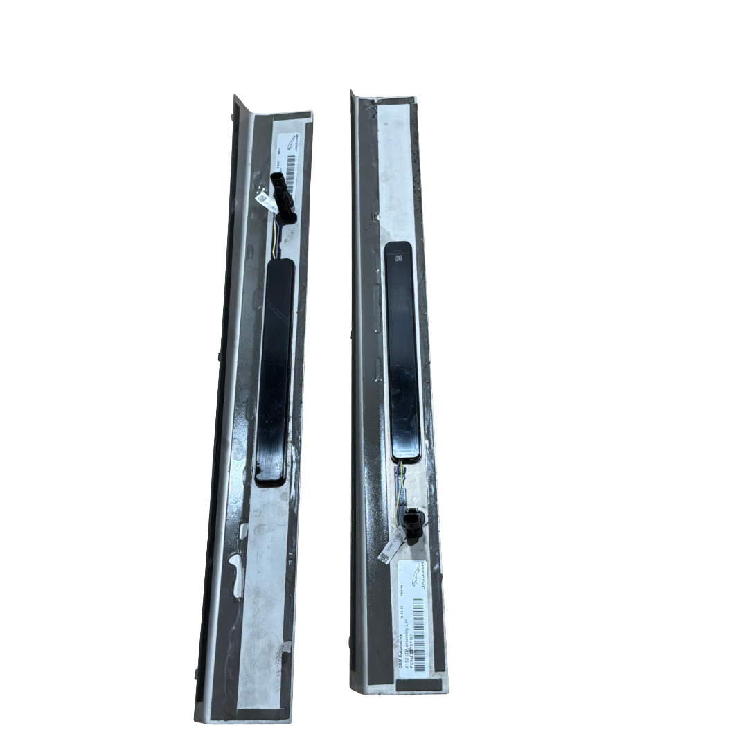 JAGUAR F-TYPE (X152) SET OF ILLUMINATED TREADPLATES