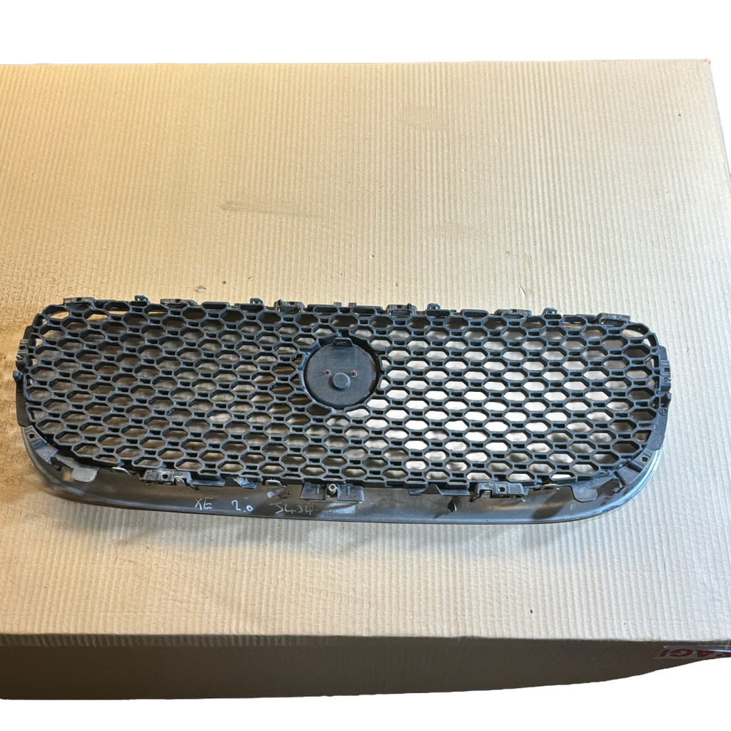 JAGUAR XE 2015> RADIATOR GRILLE (X7M018K28AA)