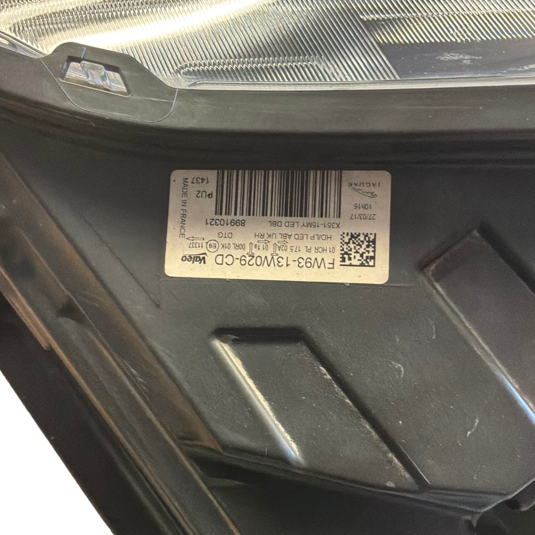 JAGUAR XJ O/S/F ADAPTIVE LED HEADLAMP ASSY (FW9313W029CD)