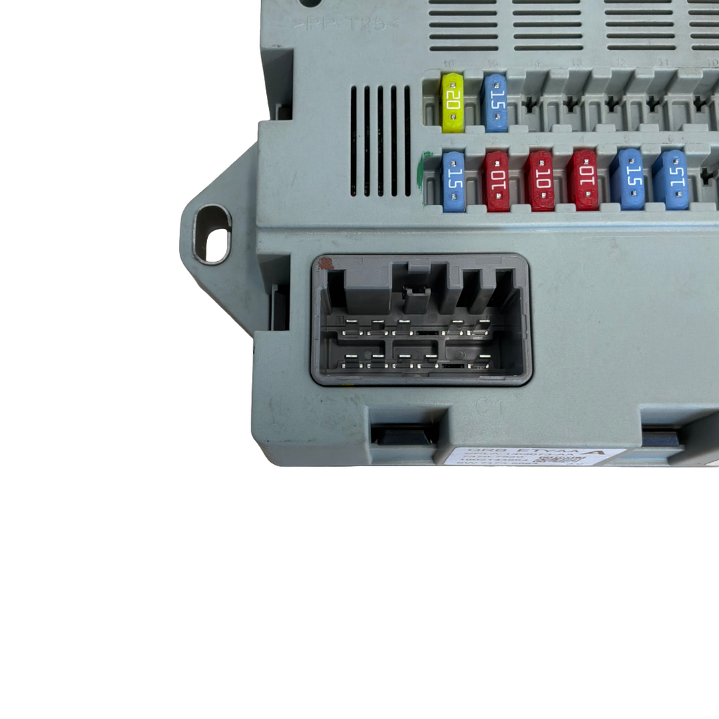 JAGUAR / LANDROVER GENUINE FUSEBOX (CPLA14Q073AA)