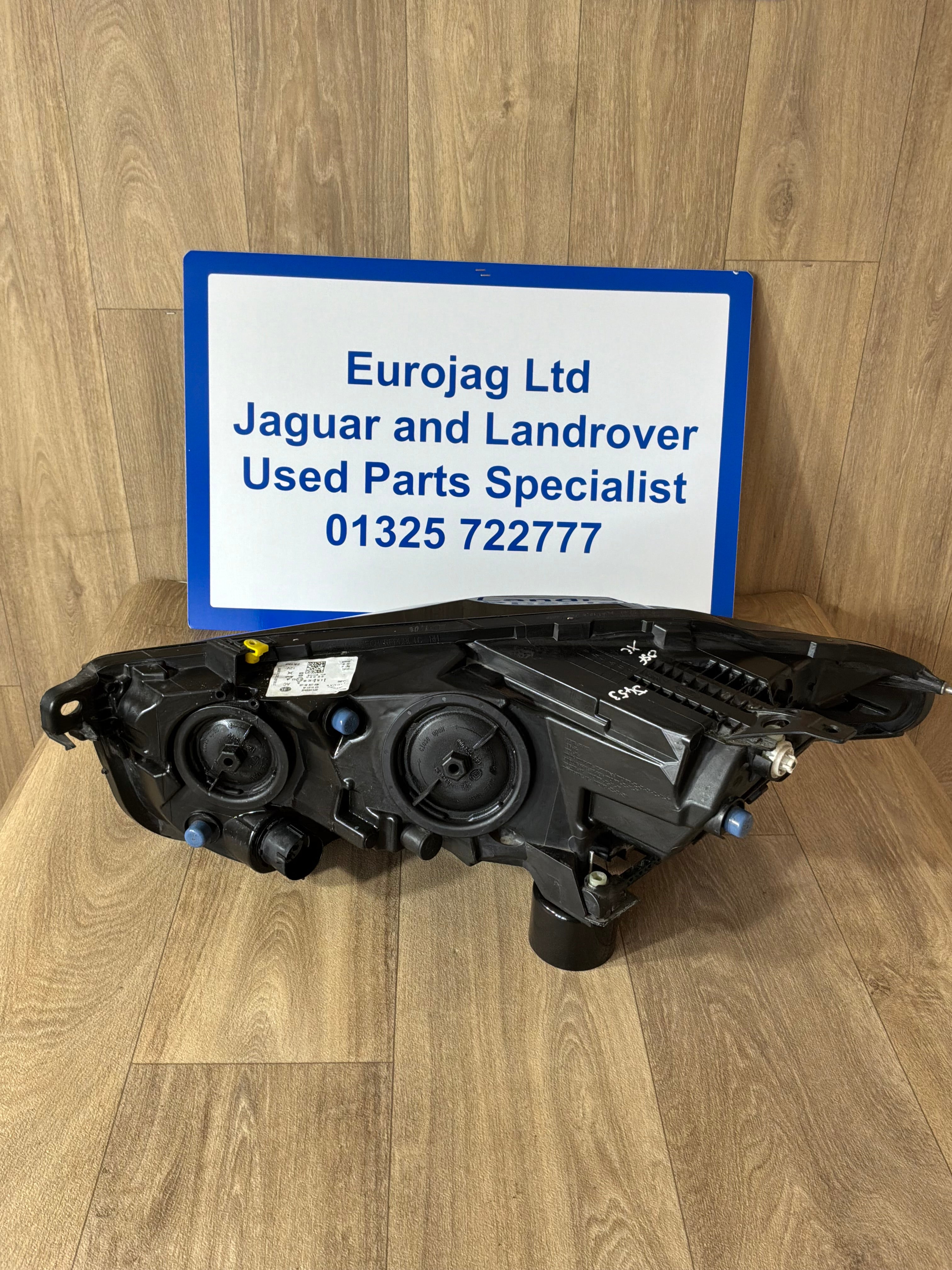 JAGUAR XE 2015> O/S/F LED & HALOGEN COMBINATION LAMP (GX7313W029GE)