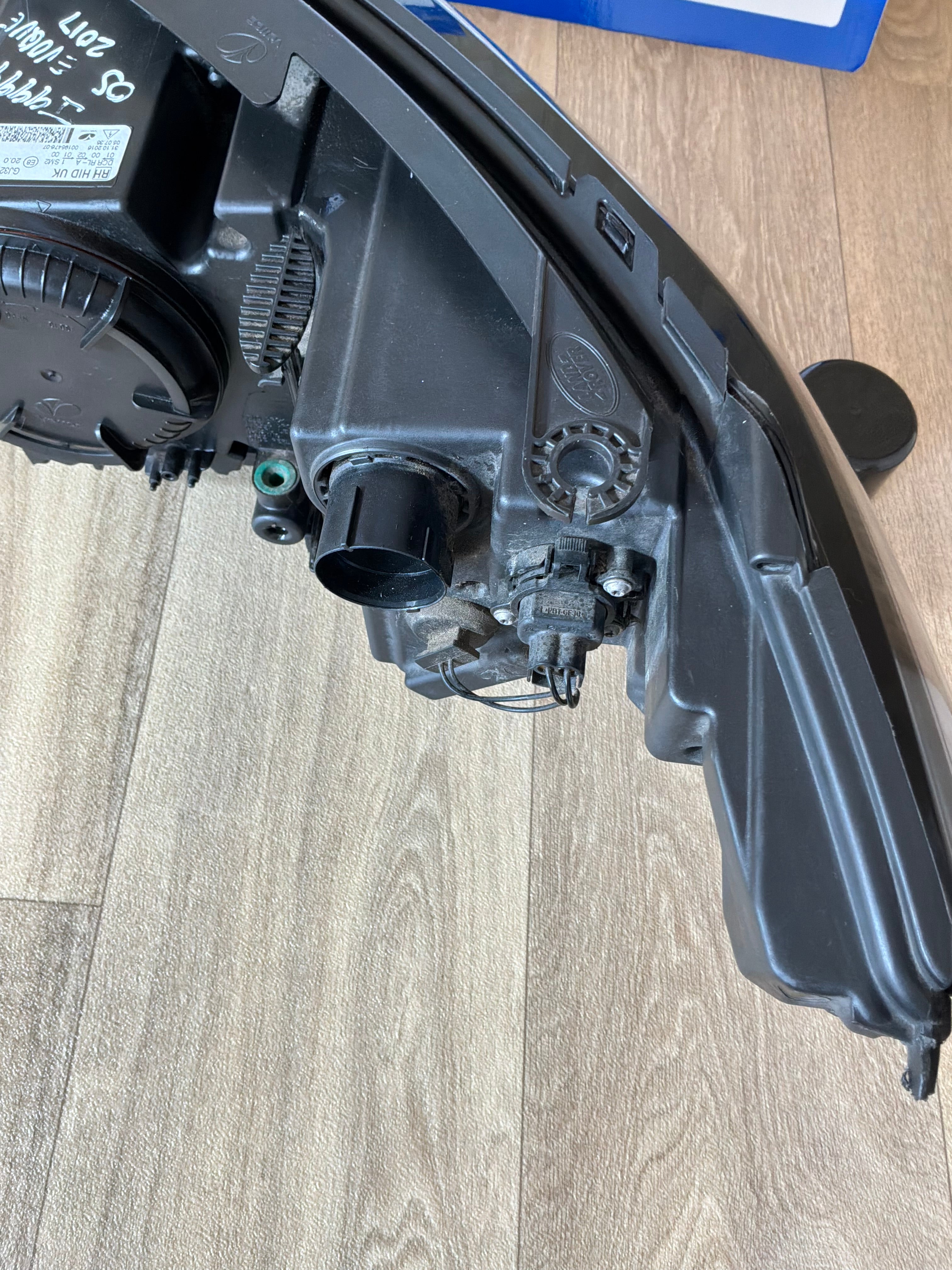 RANGE ROVER EVOQUE 2016> O/S/F BI-XENON COBINATION LAMP (GJ3213W029DA – GJ3213W029DE)