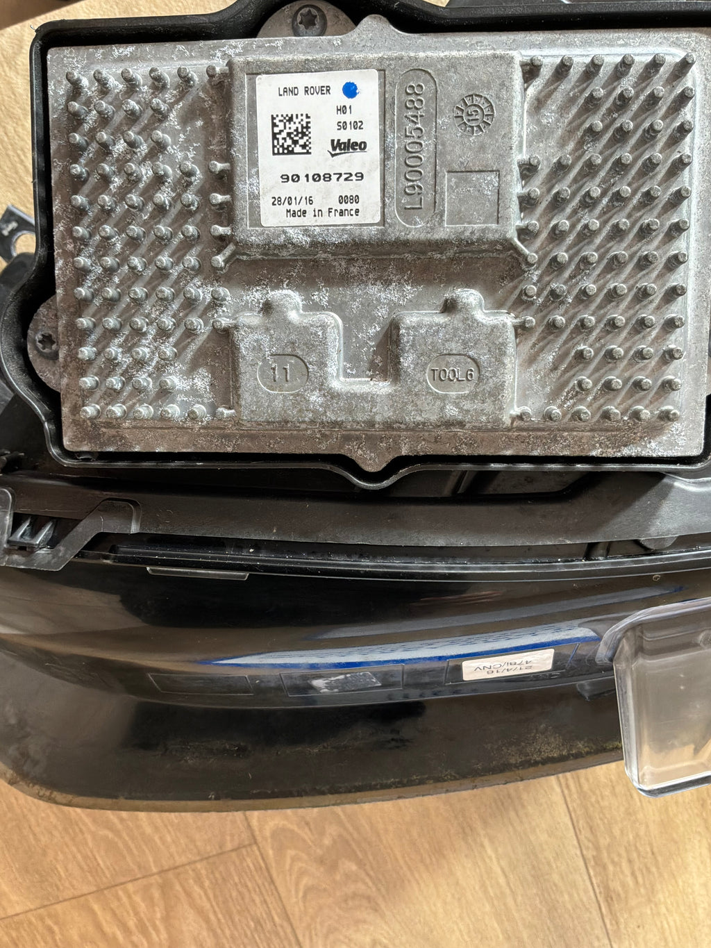LAND ROVER DISCOVERY 2015> O/S/F ADAPTIVE LED HEADLAMP ASSY