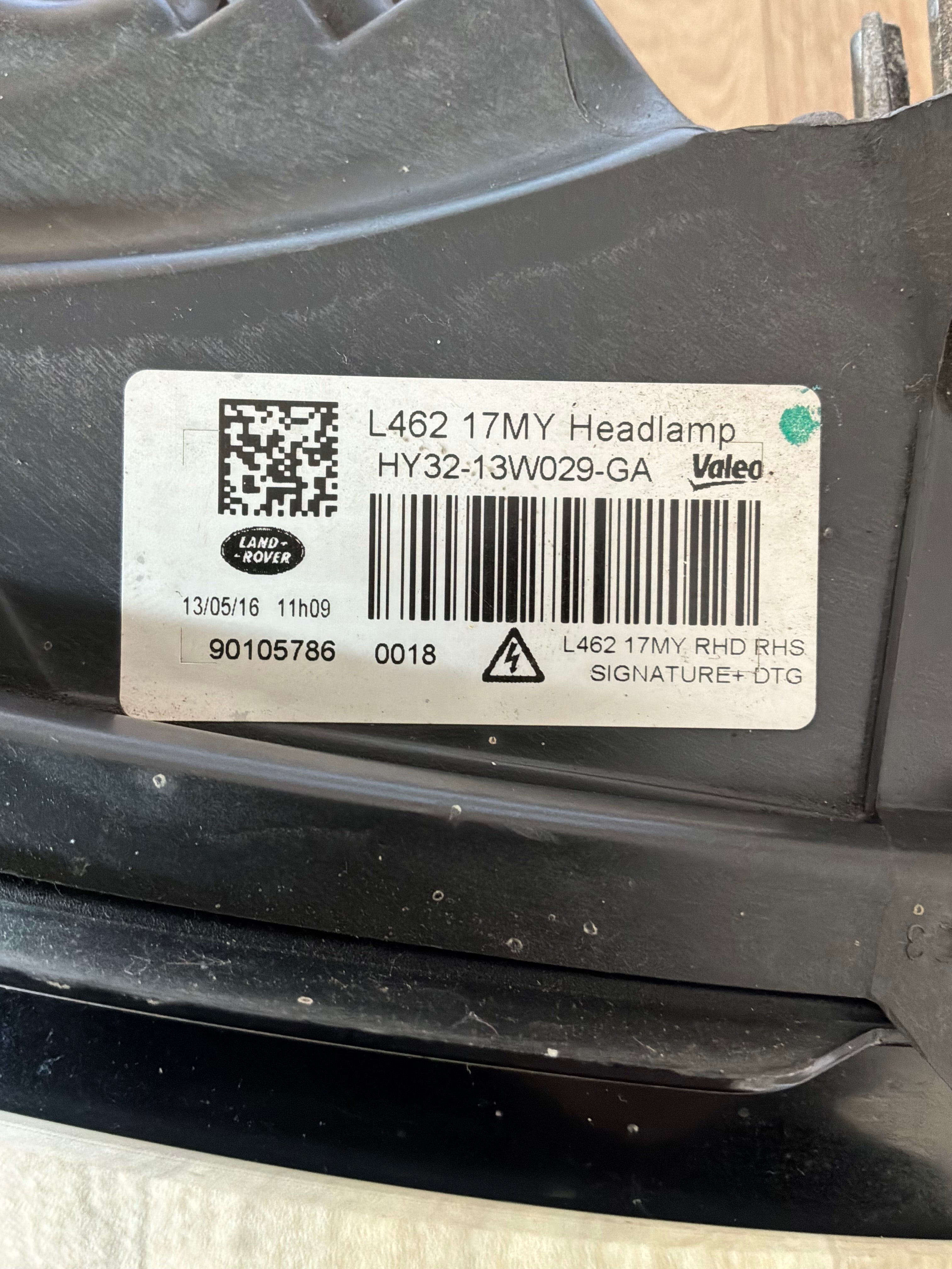 LAND ROVER DISCOVERY 2015> O/S/F ADAPTIVE LED HEADLAMP ASSY