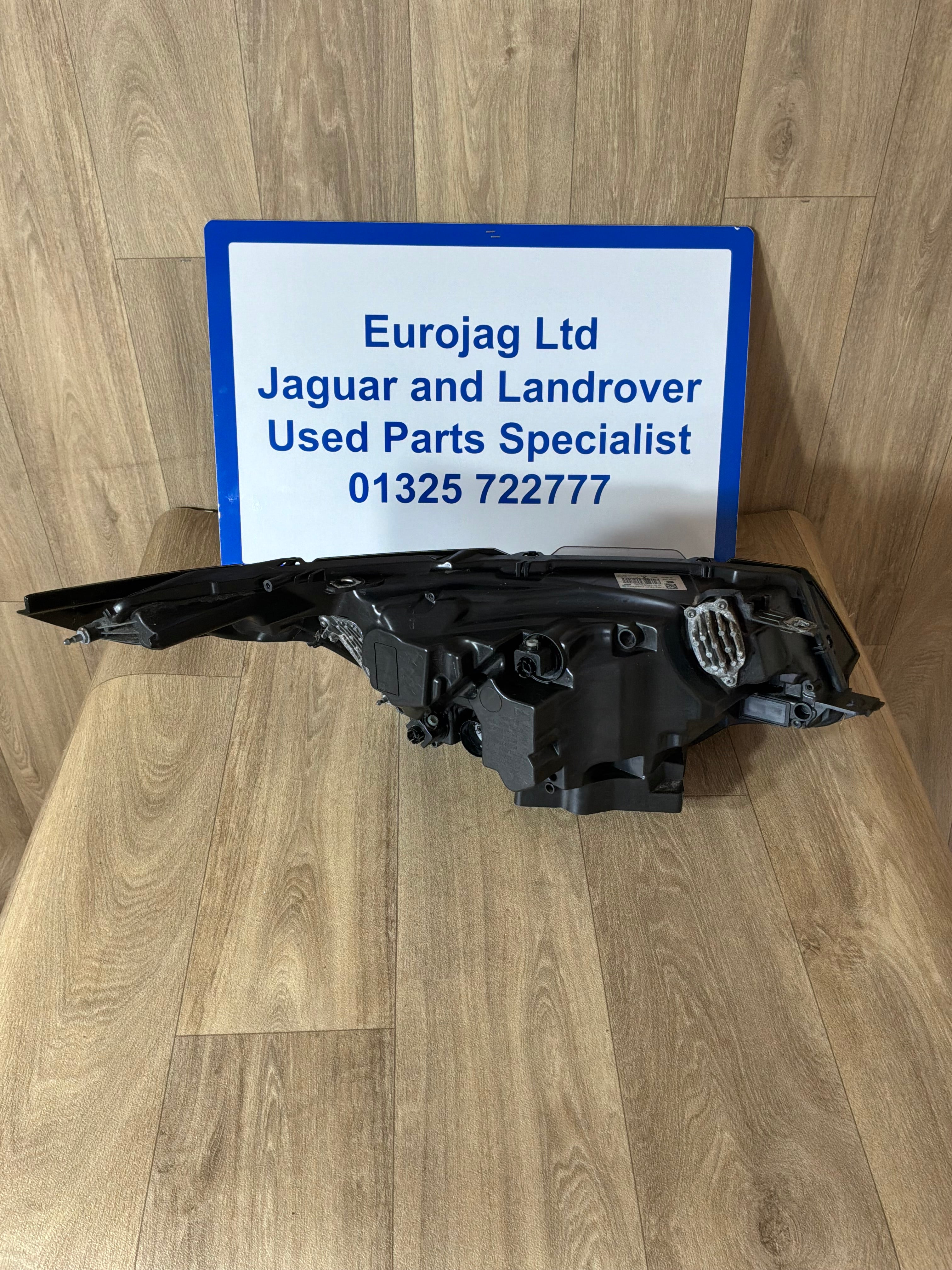 LAND ROVER DISCOVERY 2015> N/S/F ADAPTIVE LED HEADLAMP ASSY