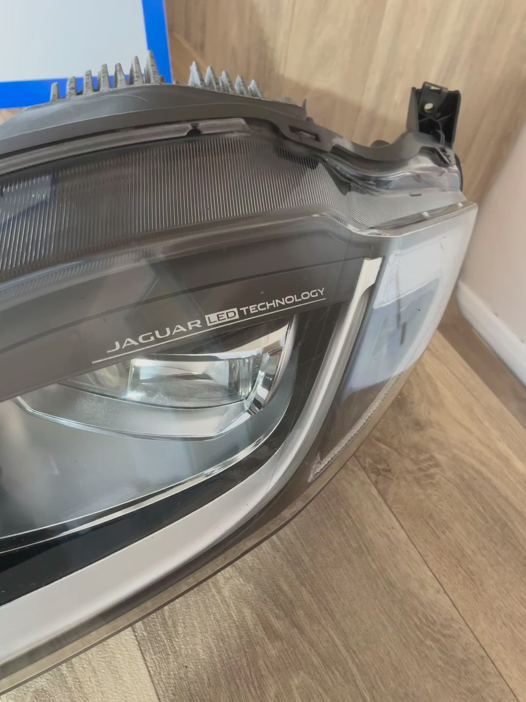 JAGUAR XJ 2015-2019 N/S/F ADAPTIVE LED HEADLAMP ASSY (FW9313W030CD)