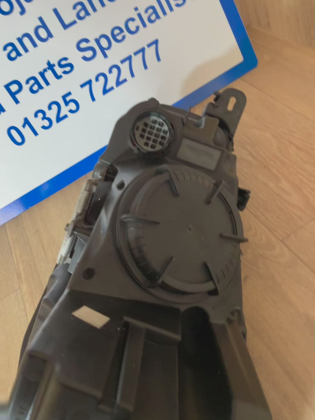 JAGUAR XF/F-PACE 2016> BI-XENON O/S/F HEADLAMP ASSY